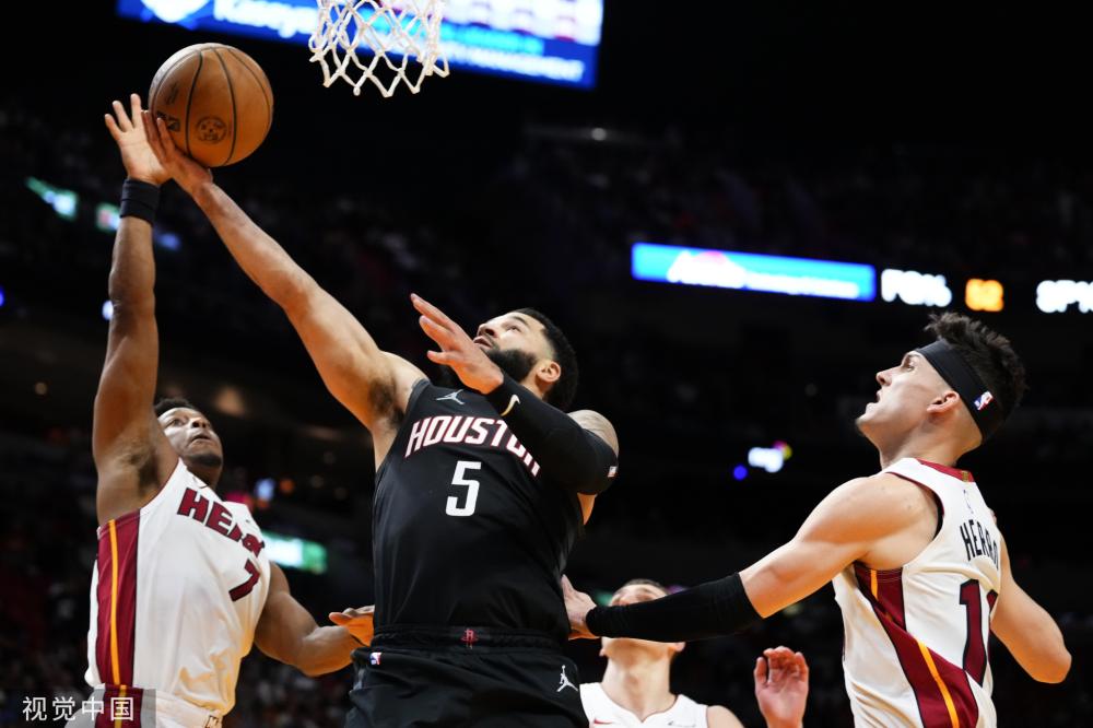 他在多个赛 他在多个赛