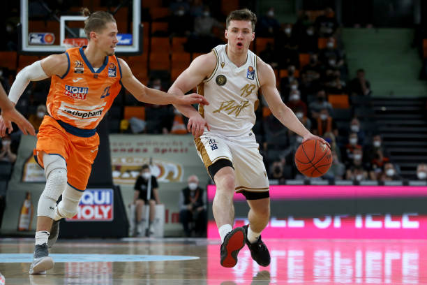 战术上的补 战术上的补