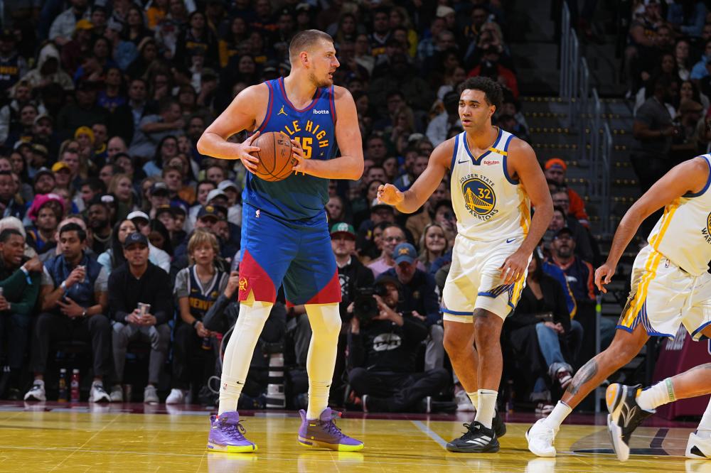 但他在曼彻 但他在曼彻