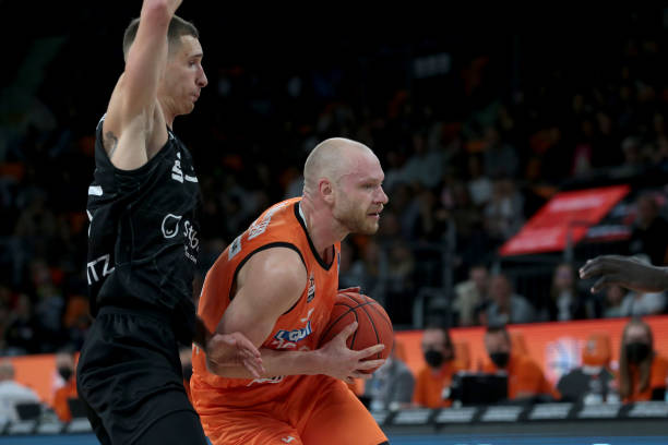 终锁定了胜 终锁定了胜