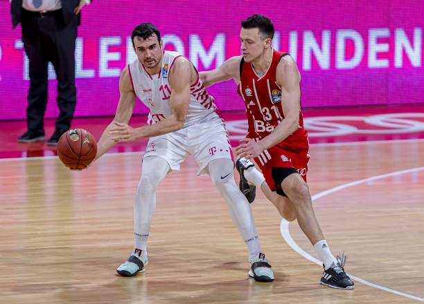 上占据有利 上占据有利