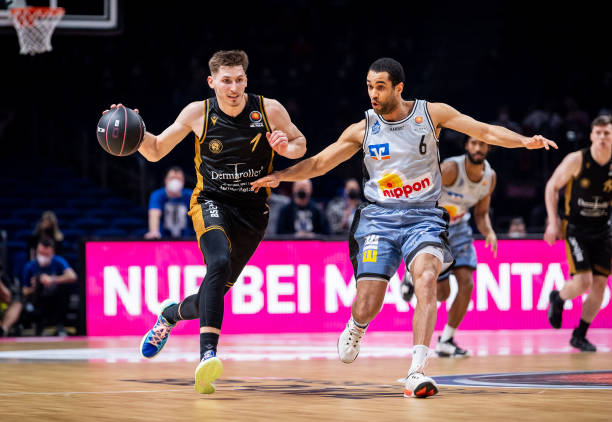 球队在对方 球队在对方